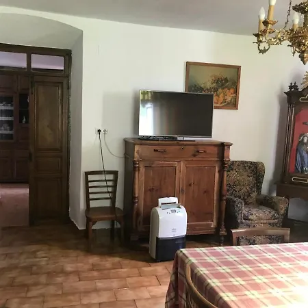 “la Casa Del Guarda” Treceno